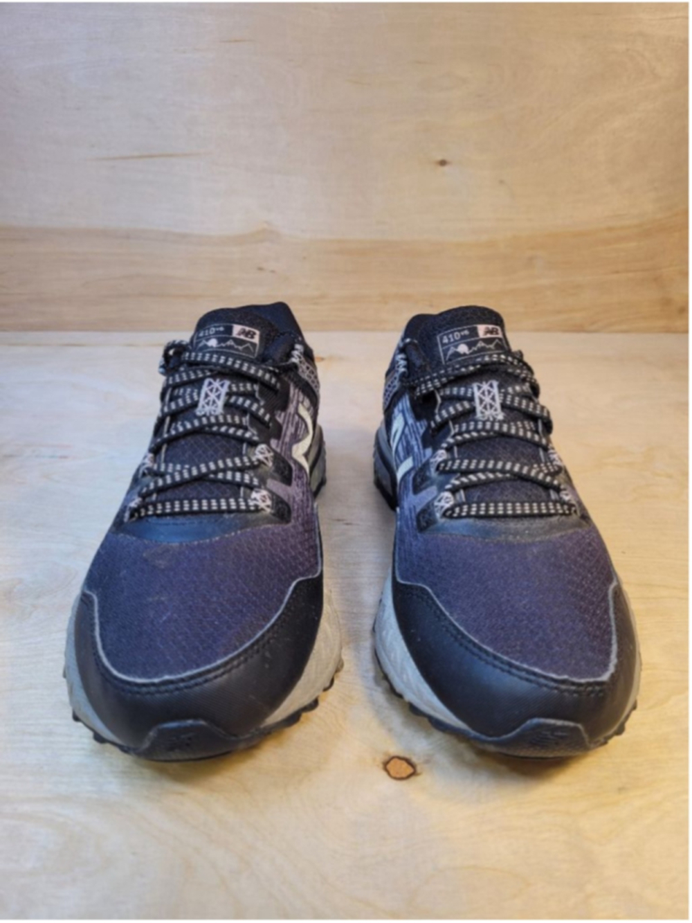 New Balance 410 V6 Trail Running Athletic Womens Size 7.5 Shoes - Picture 4 of 12